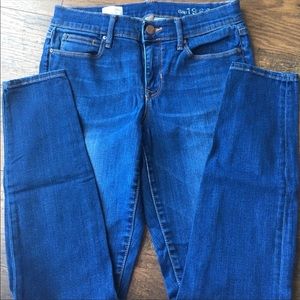 GAP Legging Jean in Size 28r